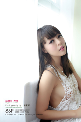 [XiuRen秀人网] 2013.09.05 No.001 Viki三套装